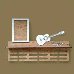 закачалка за медали с китара